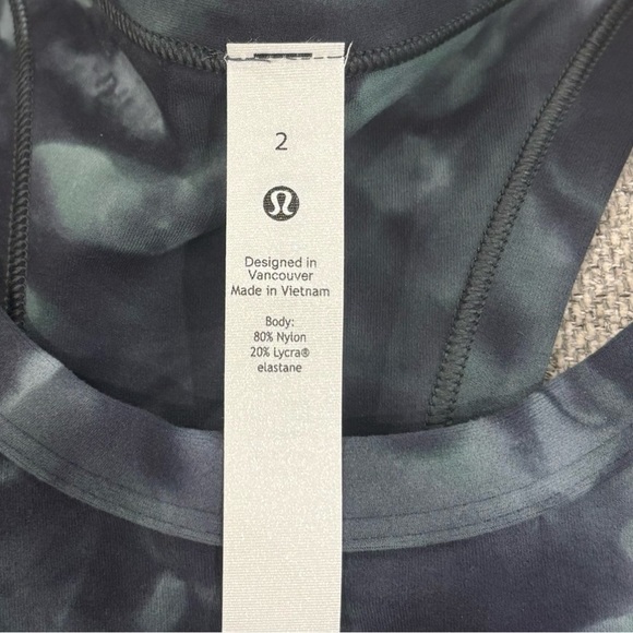 NWT Lululemon Align Hip Length Racerback Tank Top In Diamond Dye Size 2 - Picture 6 of 6